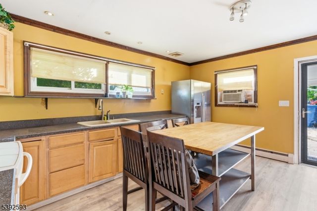 148 Woodland Rd, Piscataway Twp., NJ 08854