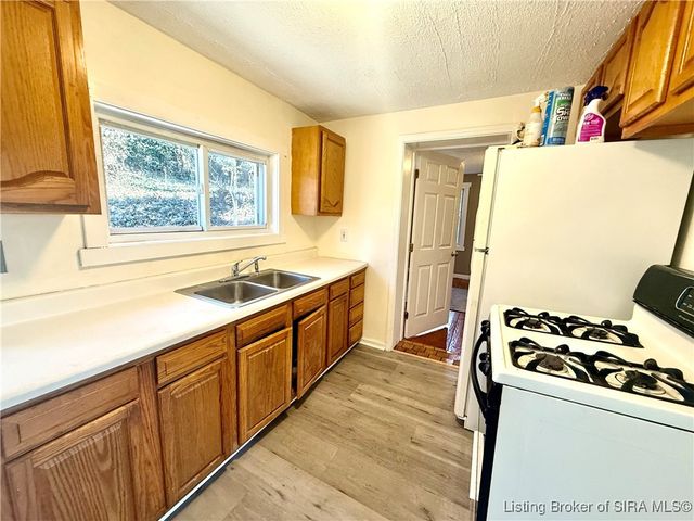 1030 Prospect Street, New Albany, IN 47150