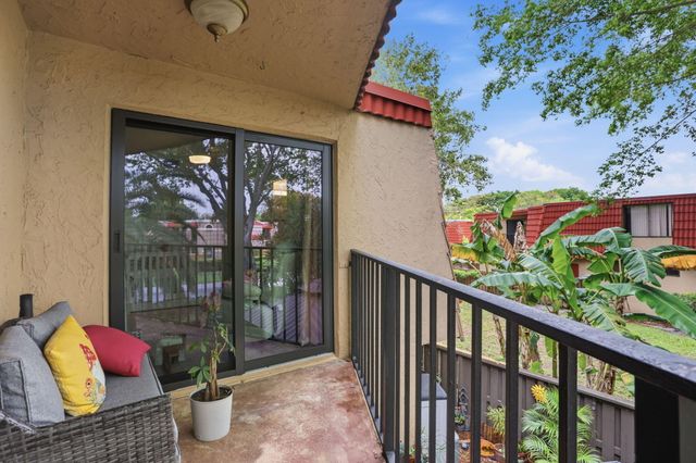 8093 Severn Drive D, Boca Raton, FL 33433