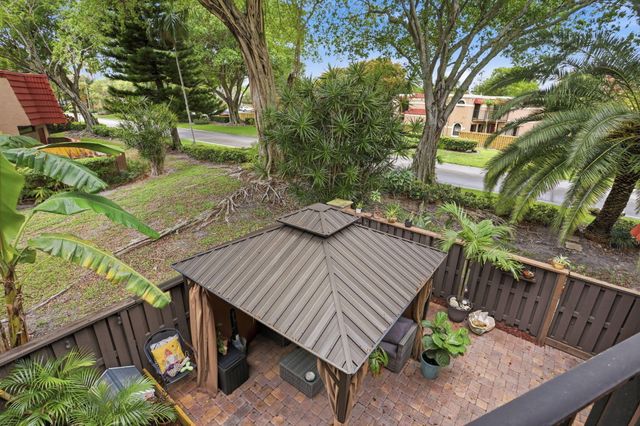 8093 Severn Drive D, Boca Raton, FL 33433