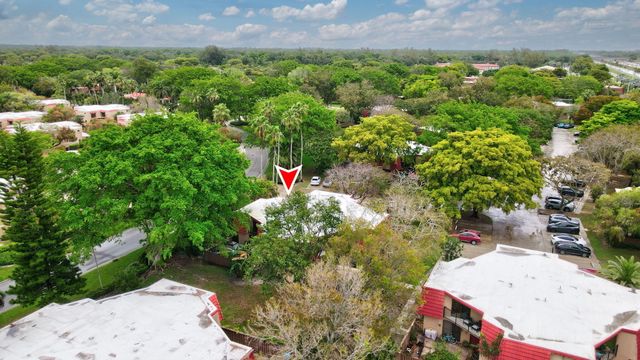 8093 Severn Drive D, Boca Raton, FL 33433