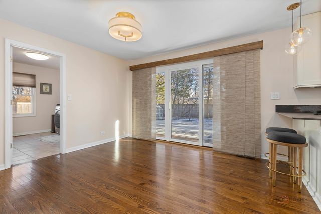 303 Auburn Avenue, Winnetka, IL 60093