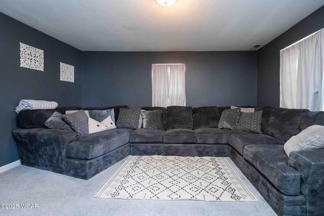 210 N Jackson Street, Bluffton, OH 45817