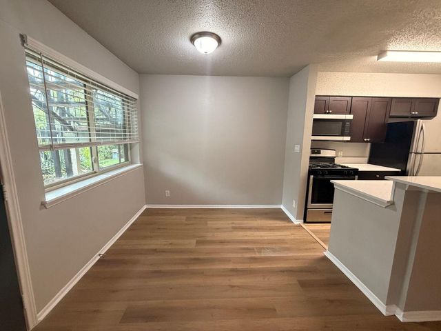 1202 Newning Ave 106, Austin, TX 78704