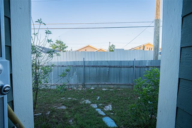 1315 Driess Street, Fort Worth, TX 76104