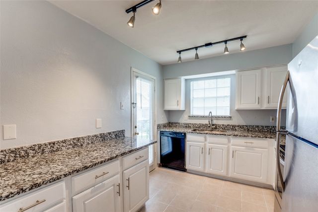 5300 Keller Springs Road 2086, Dallas, TX 75248
