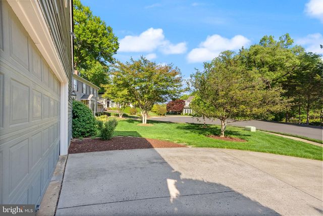 6354 CHOWNING PL, Mclean, VA 22101