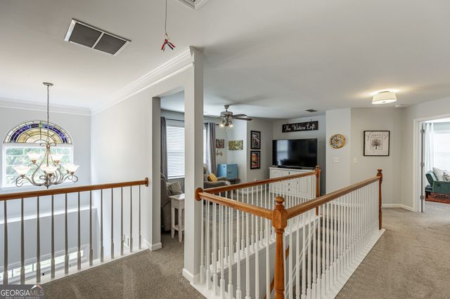 933 Cruce Lake Drive, Hoschton, GA 30548