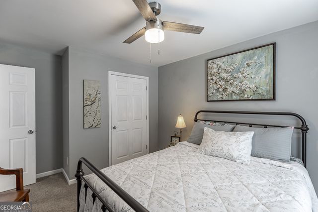 933 Cruce Lake Drive, Hoschton, GA 30548