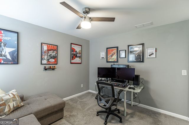 933 Cruce Lake Drive, Hoschton, GA 30548