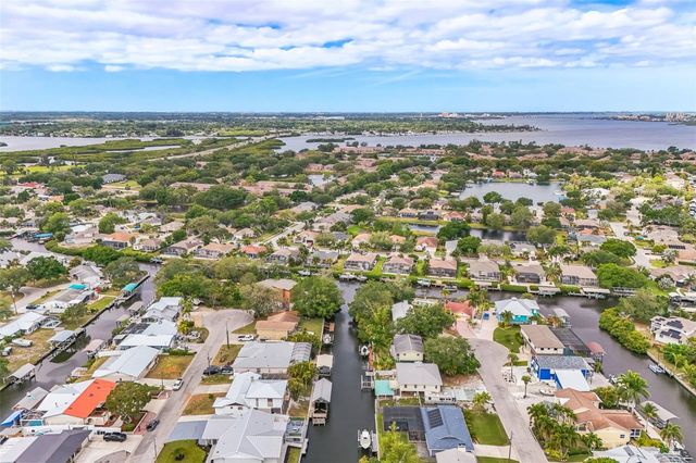 4219 2ND AVENUE NE, Bradenton, FL 34208