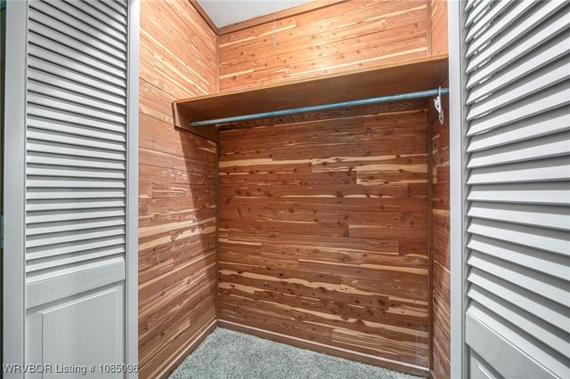 100 Royal Oak Drive, Poteau, OK 74953