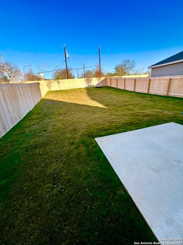 3226 Golden Dandelion, San Antonio, TX 78222