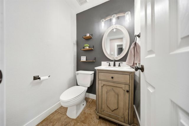 207 Janis Mae DR, Hutto, TX 78634