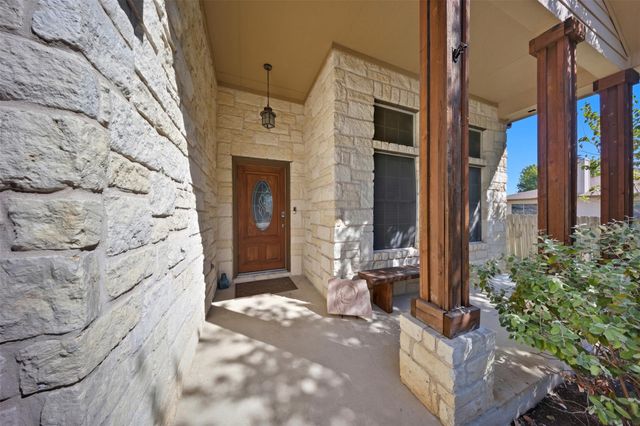 207 Janis Mae DR, Hutto, TX 78634