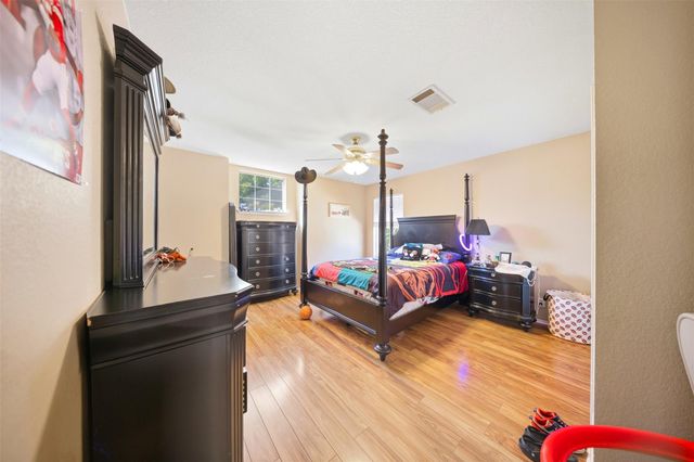 207 Janis Mae DR, Hutto, TX 78634