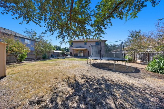 207 Janis Mae DR, Hutto, TX 78634