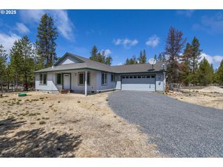 11421 BURLWOOD Dr, La Pine, OR 97739