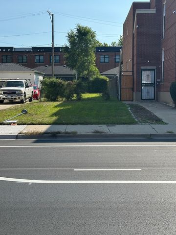 3333 S Indiana Avenue, Chicago, IL 60616