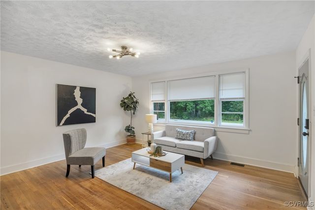 520 Heth Rd, Petersburg, VA 23805