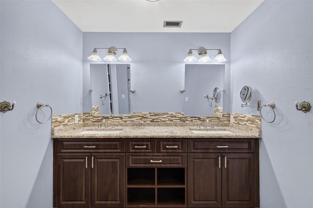 5040 SE 18TH STREET, Ocala, FL 34480