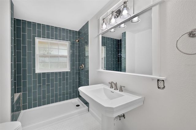 5040 SE 18TH STREET, Ocala, FL 34480