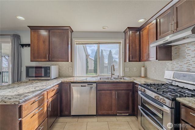 16317 NE 71st Street, Vancouver, WA 98682