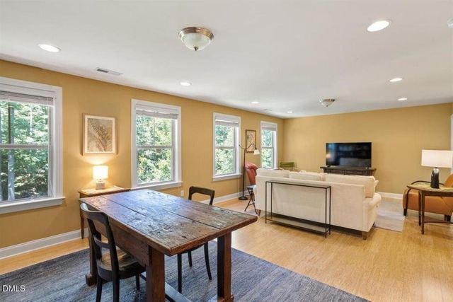 24 Carter Walk Way, Chapel Hill, NC 27517