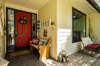 796 SE Briarwood Court, Bend, OR 97702