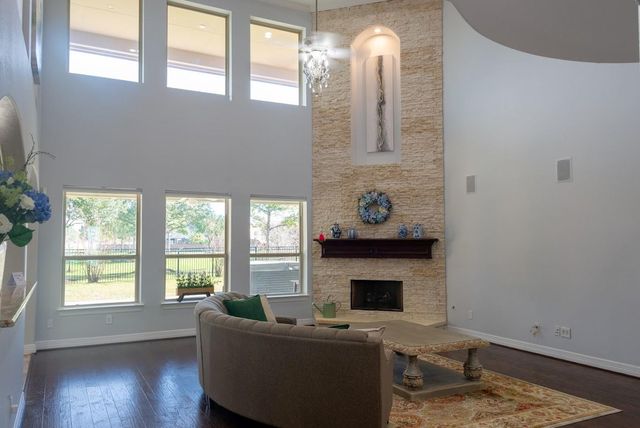 20102 Emery Spur Lane, Cypress, TX 77433