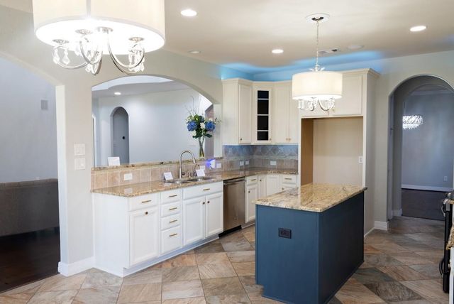 20102 Emery Spur Lane, Cypress, TX 77433