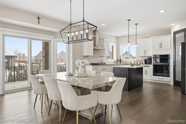 19782 Chase Drive, Macomb, MI 48042