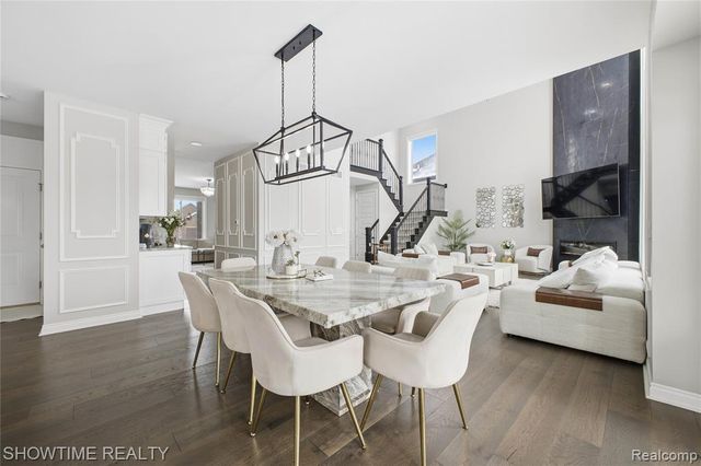 19782 Chase Drive, Macomb, MI 48042