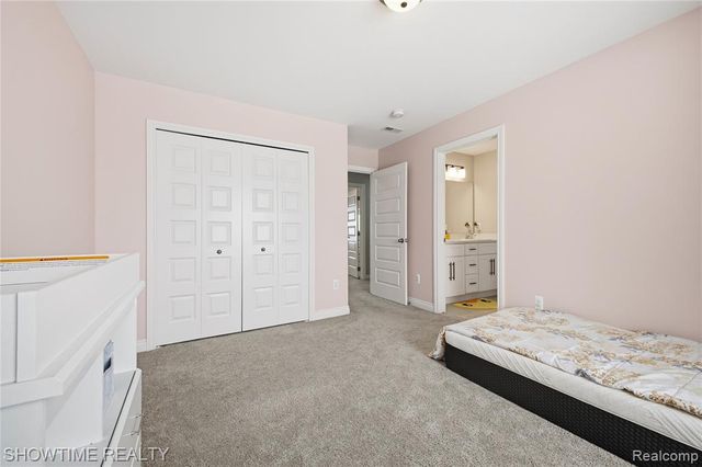 19782 Chase Drive, Macomb, MI 48042