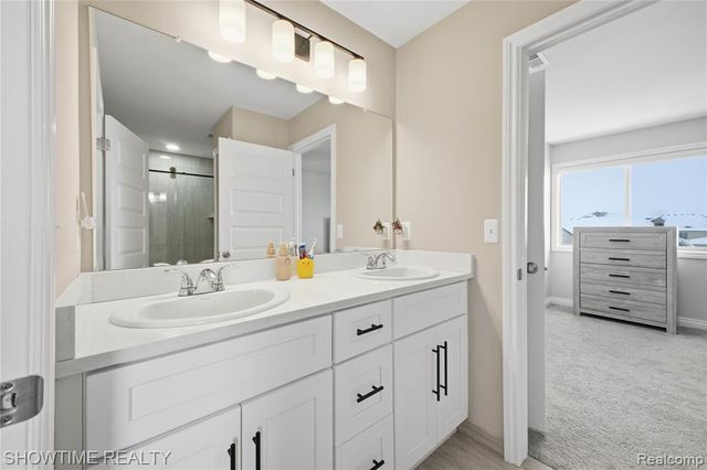 19782 Chase Drive, Macomb, MI 48042