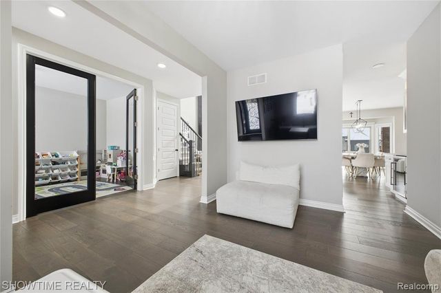 19782 Chase Drive, Macomb, MI 48042