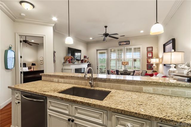 1650 Jack Warner 2203, Tuscaloosa, AL 35401