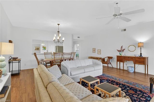 2827 Aintree LN C102, Naples, FL 34112