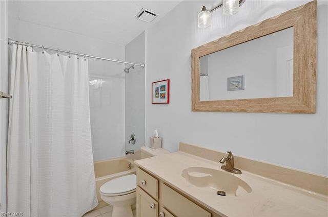 2827 Aintree LN C102, Naples, FL 34112