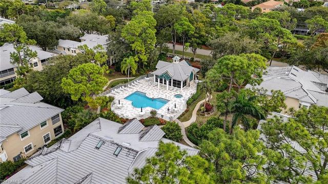 2827 Aintree LN C102, Naples, FL 34112