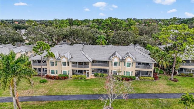 2827 Aintree LN C102, Naples, FL 34112