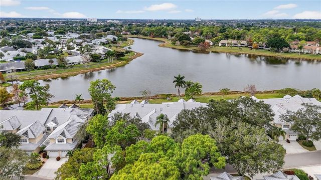 2827 Aintree LN C102, Naples, FL 34112