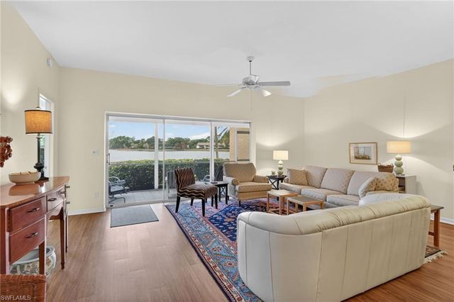 2827 Aintree LN C102, Naples, FL 34112