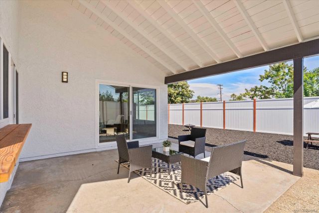 13111 Tobiasson Rd, Poway, CA 92064