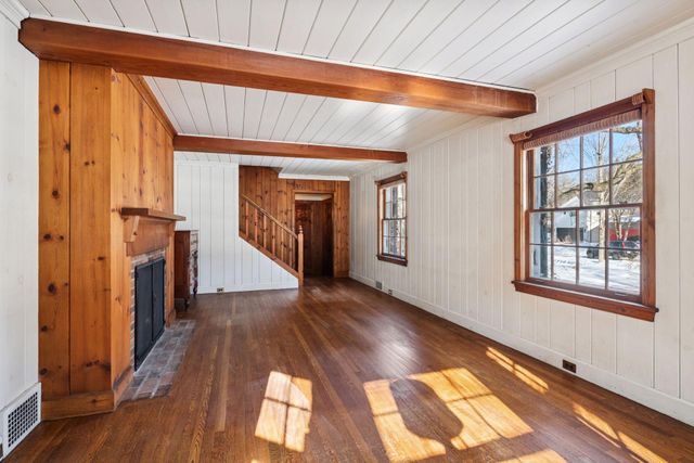 2740 Thomas Avenue S, Minneapolis, MN 55416