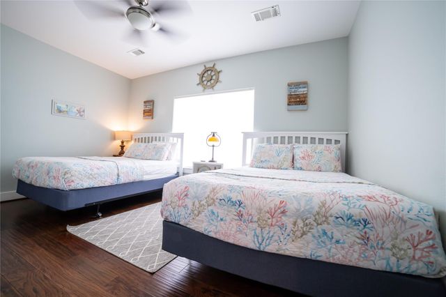 449 Atkinson Street, Crystal Beach, TX 77650