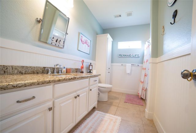 449 Atkinson Street, Crystal Beach, TX 77650