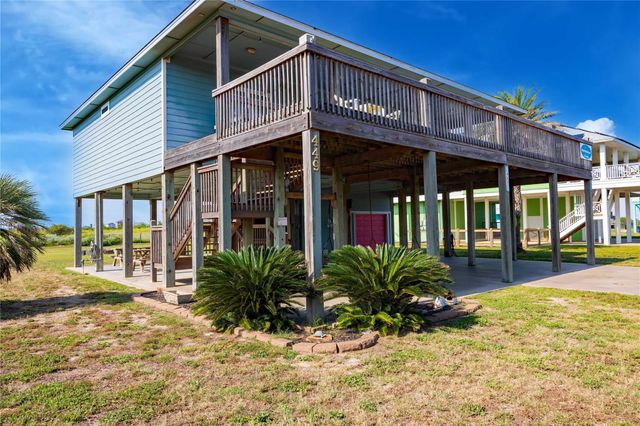 449 Atkinson Street, Crystal Beach, TX 77650