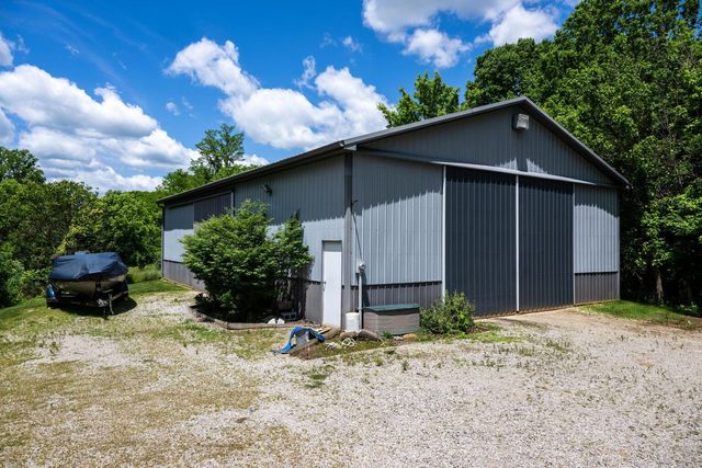 9917-9923 E Bend Road, Burlington, KY 41005