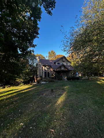 9917-9923 E Bend Road, Burlington, KY 41005